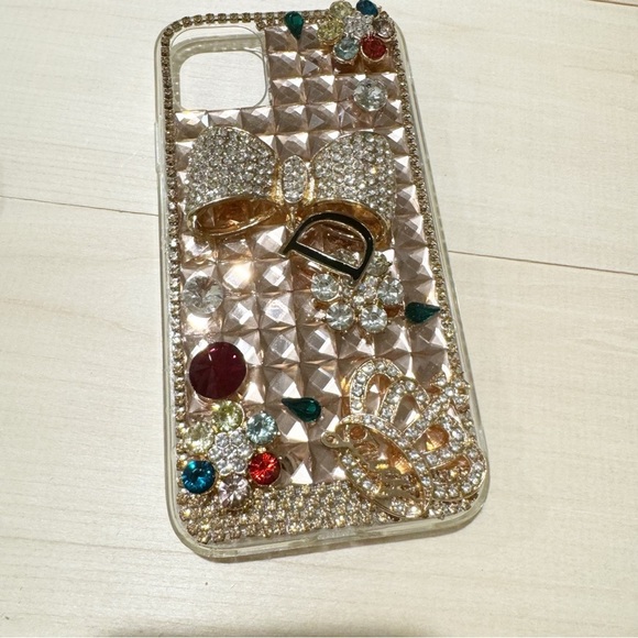 IPhone 11 Handmade Bling Bowknot Crown Flowers Rhinestone Crystal Diamond Cover - Picture 2 of 12
